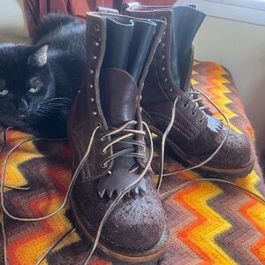 Rugged Brown Men's Leather Boots